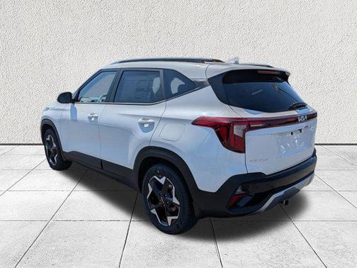 Snow White Pearl 2026 Kia Seltos S