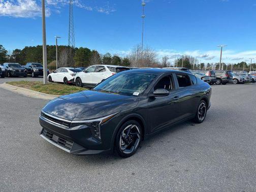 2025 Kia K4 EX