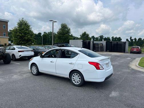2019 Nissan Versa 1.6 SV