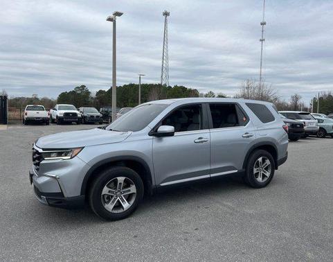 2023 Honda Pilot 2WD EX-L 8 Passenger