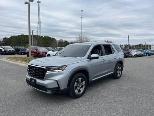 2023 Honda Pilot 2WD EX-L 8 Passenger