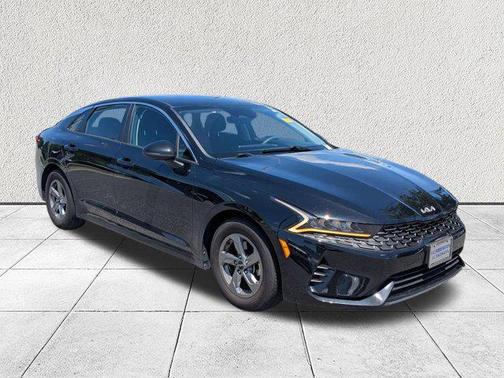 Ebony Black 2023 Kia K5 LXS
