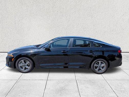 Ebony Black 2023 Kia K5 LXS