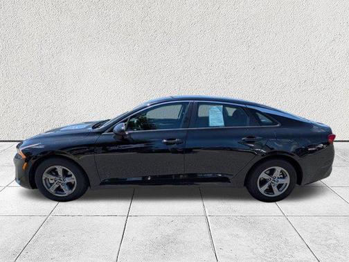 Ebony Black 2023 Kia K5 LXS