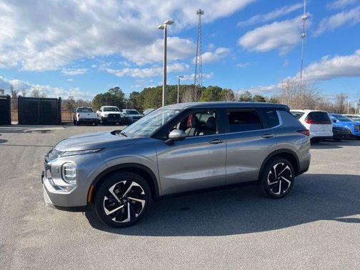 2022 Mitsubishi Outlander Black Edition S-AWC