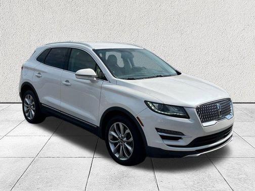 2019 Lincoln MKC Select