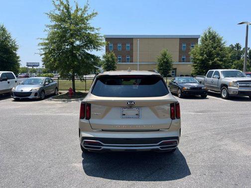 2021 Kia Sorento S