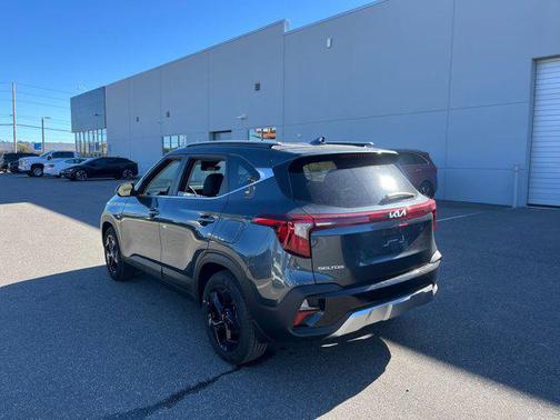 2026 Kia Seltos EX