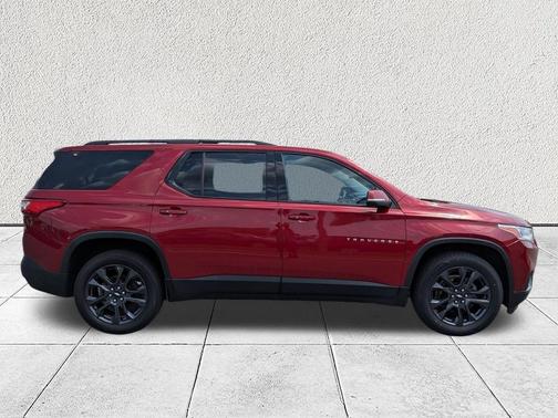 Cajun Red Tintcoat 2021 Chevrolet Traverse RS