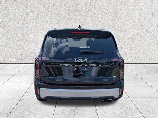 Ebony Black 2024 Kia Telluride EX