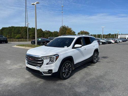 2024 GMC Terrain SLT