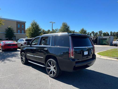 2018 Cadillac Escalade Luxury
