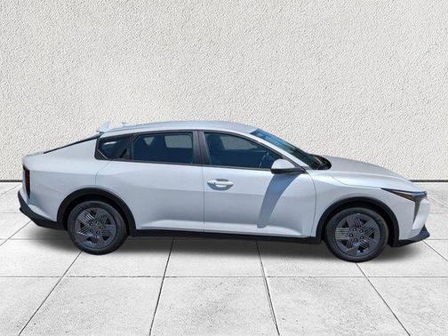 Steel 2026 Kia K4 LX