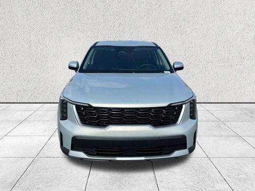 Ivory Silver 2026 Kia Sorento LX