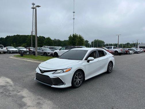 2023 Toyota Camry XLE