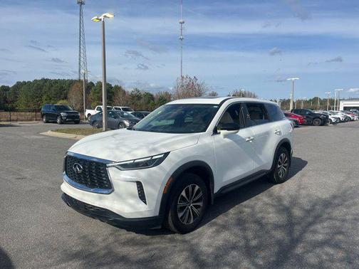 2025 INFINITI QX60 Pure