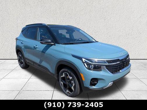 Pluton Blue/Black Roof 2026 Kia Seltos S