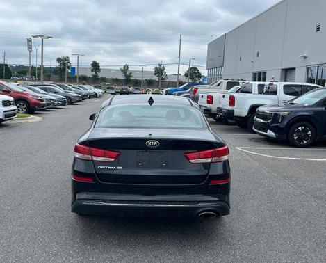 2020 Kia Optima LX