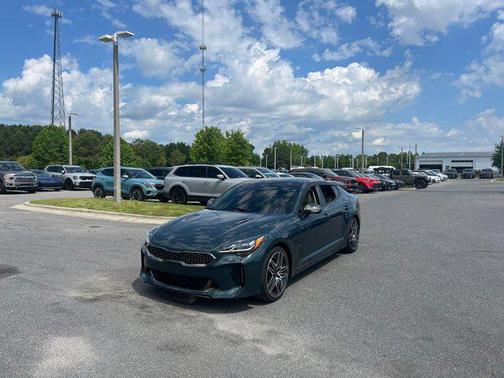 2022 Kia Stinger GT2