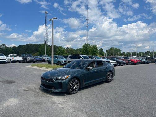 2022 Kia Stinger GT2
