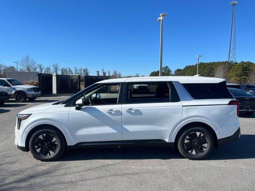 2026 Kia Carnival Hybrid LXS