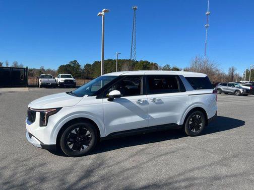 2026 Kia Carnival Hybrid LXS