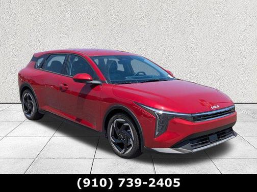 Currant Red 2026 Kia K4 EX