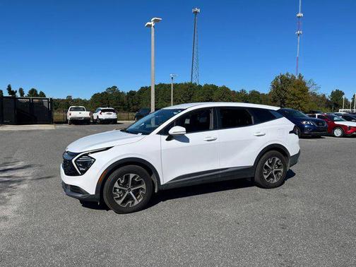 2025 Kia Sportage EX