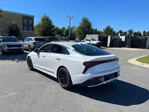 2026 Kia K5 LXS