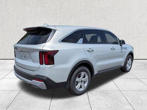 Ivory Silver 2026 Kia Sorento LX