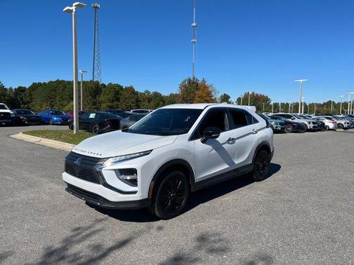 2022 Mitsubishi Eclipse Cross LE