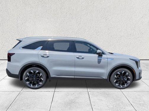 Wolf Gray 2026 Kia Sorento EX