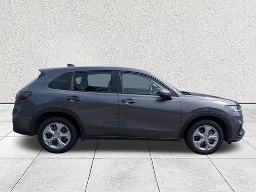Modern Steel Metallic 2024 Honda HR-V LX