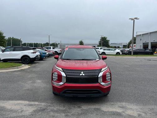 2022 Mitsubishi Outlander ES 2.5 2WD