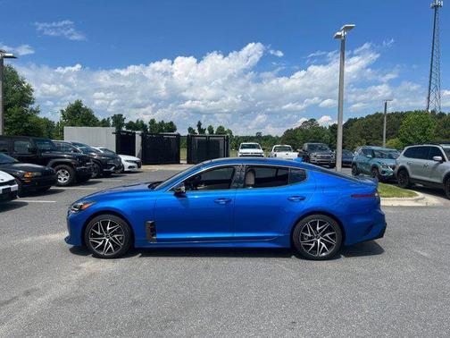 2023 Kia Stinger GT-Line