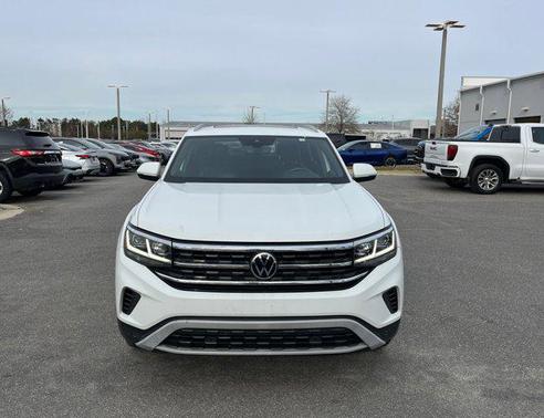2022 Volkswagen Atlas Cross Sport 2.0T SEL