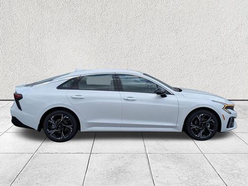 Snow White Pearl 2026 Kia K5 GT-Line FWD