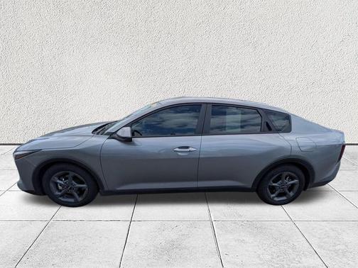 Steel Gray 2025 Kia K4 LXS