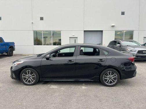 2022 Kia Forte GT-Line