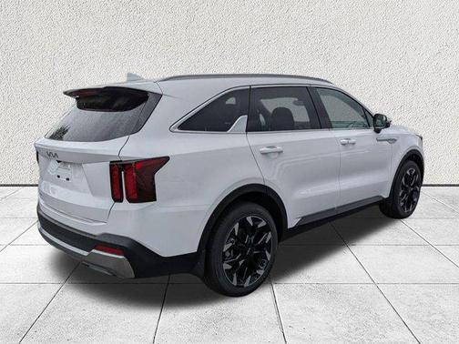 Glacial White Pearl 2026 Kia Sorento EX