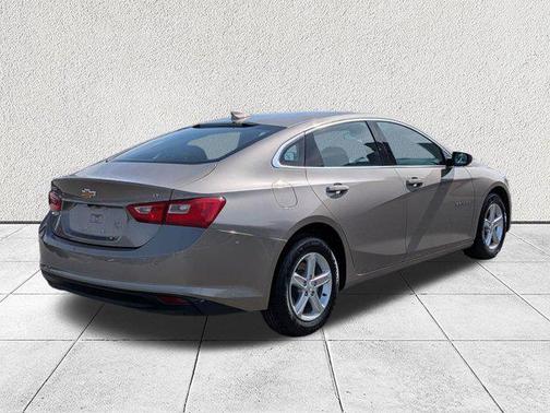 Mineral Gray Metallic 2024 Chevrolet Malibu FWD 1LT