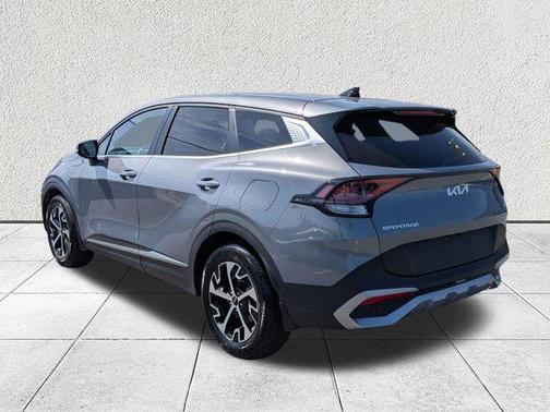 Everlasting Silver 2024 Kia Sportage EX