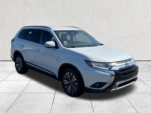 2020 Mitsubishi Outlander SEL