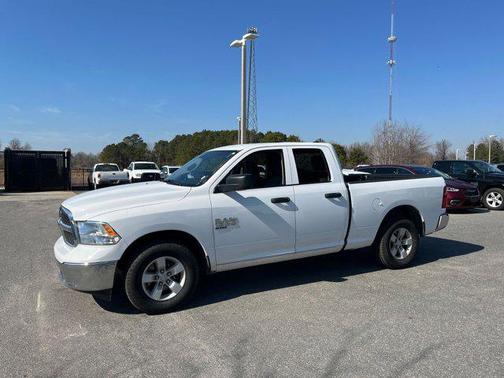 2024 RAM 1500 Classic SLT