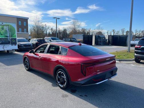 2025 Kia K4 EX