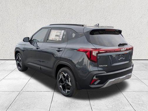 Gravity Gray 2026 Kia Seltos S