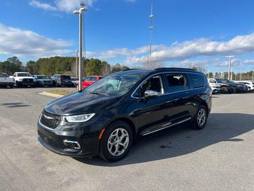 2023 Chrysler Pacifica Limited