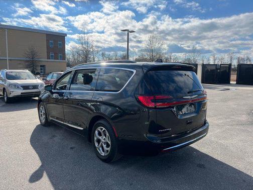 2023 Chrysler Pacifica Limited