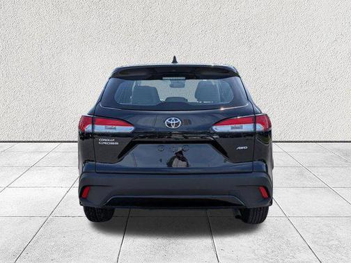Jet Black 2025 Toyota Corolla Cross L
