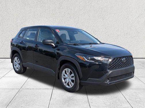 Jet Black 2025 Toyota Corolla Cross L